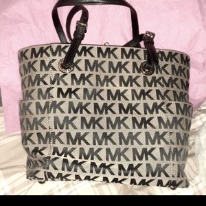 MICHAEL KORS LARGE BAG/PURSE